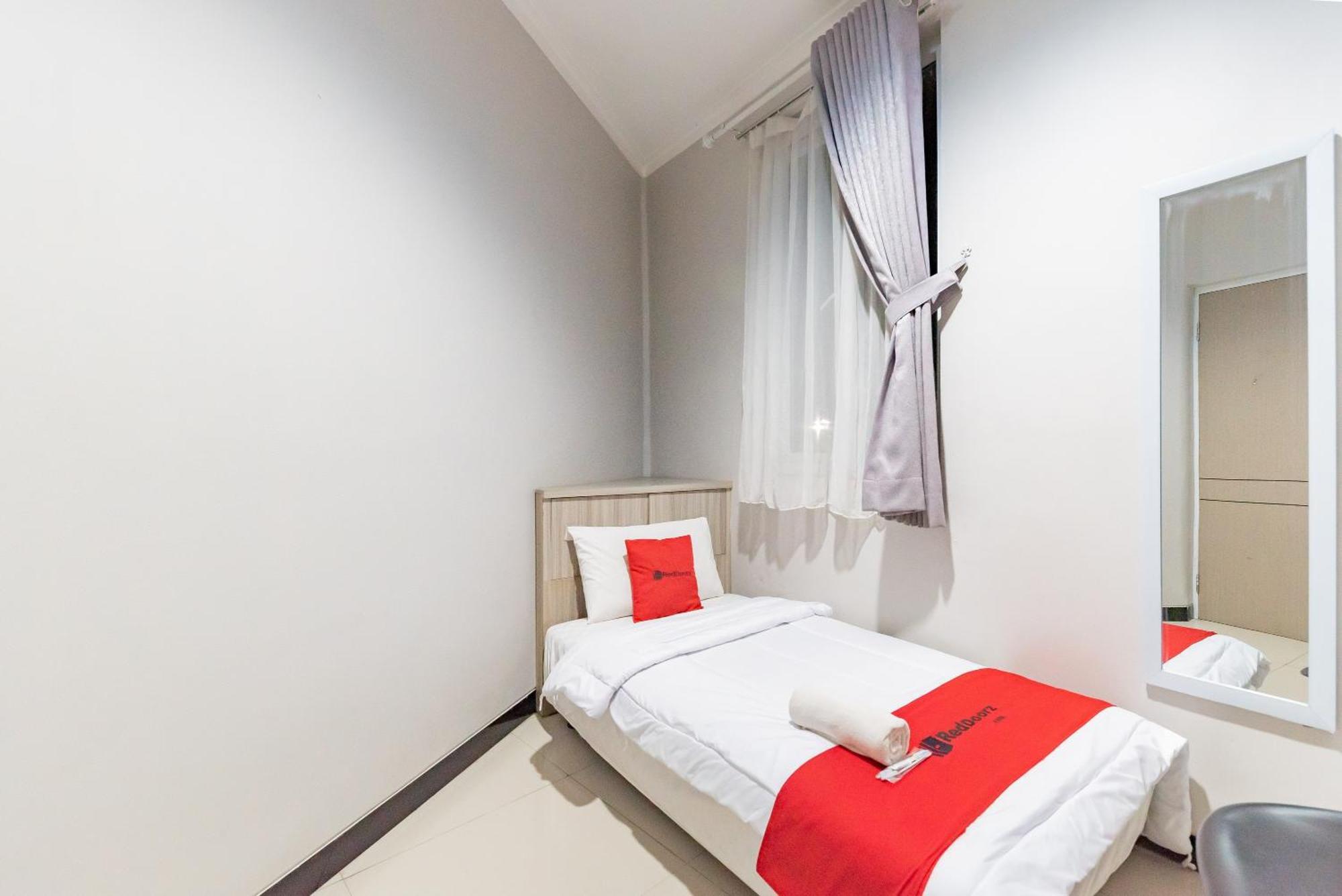 Single Room,1499504140:JPEG