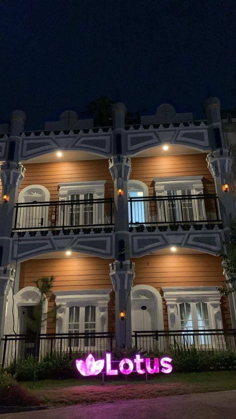 Executive Suite (Exclude Resort Fee & Parking Fee)