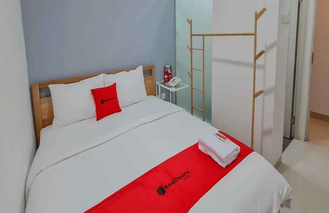RedDoorz Plus @ Batutulis Bogor-1