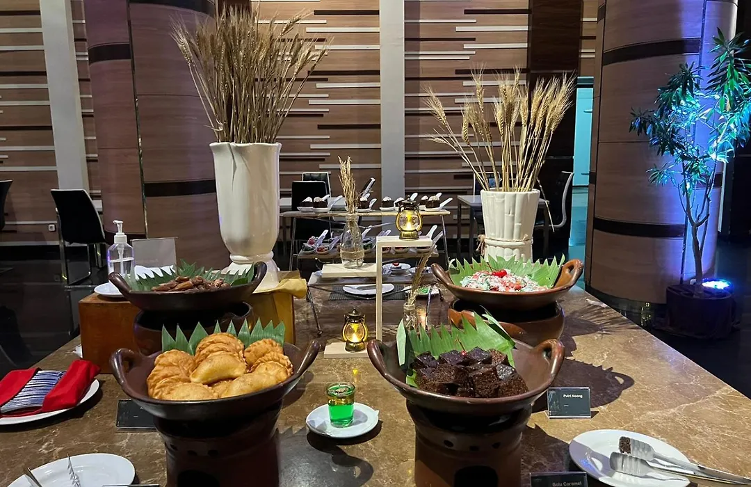 Lorin Sentul Hotel-1