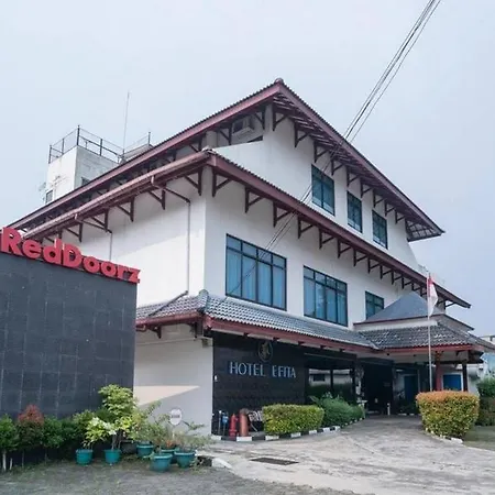 RedDoorz Plus near Pasar Anyar Bogor-3