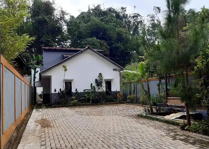 Villa Dhanty
