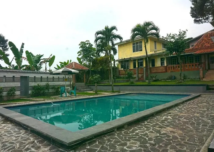 Cunang Hill Hotel & Resort