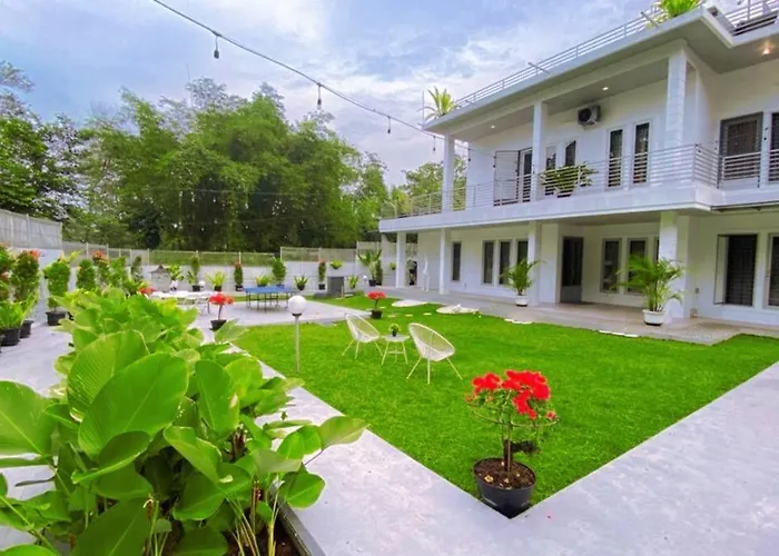 Garden Villa By Villapedia