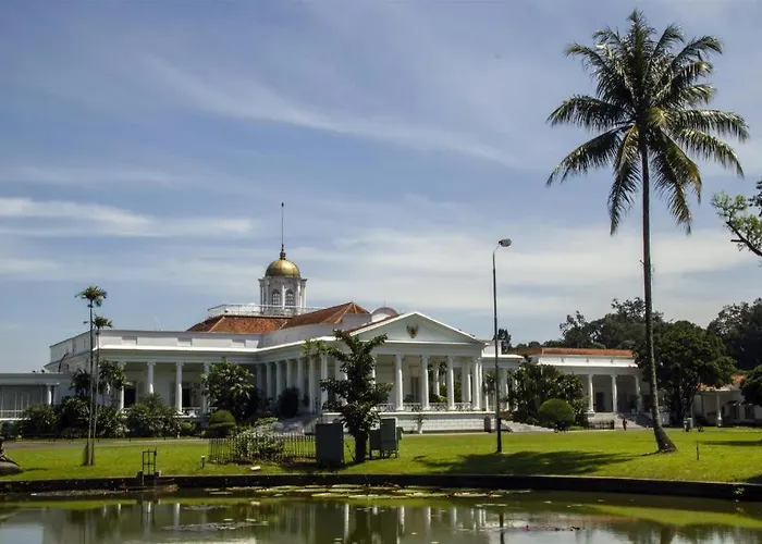 Hotel New Ayuda Bogor, Indonesia