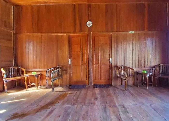 Villa Zoya 1 Bogor, Indonesia