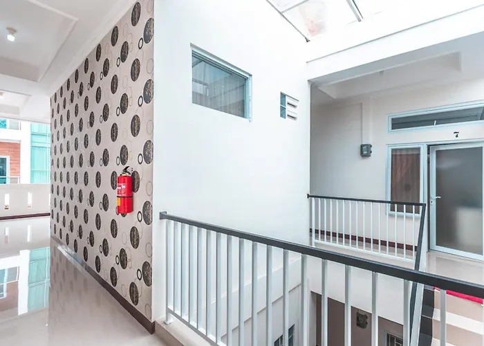 OYO Life 2658 Kost Rasyamada Hotel Bogor, Indonesia