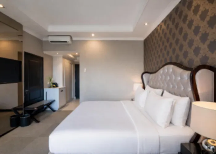 The Mirah Bogor